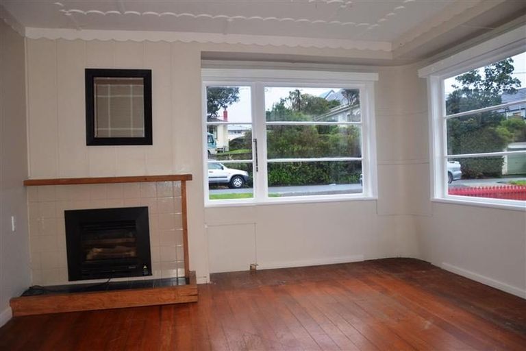 Photo of property in 29 Tarawera Road, Johnsonville, Wellington, 6037