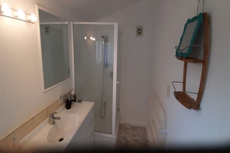 Photo of property in 72 Mandeville Street, Riccarton, Christchurch, 8011