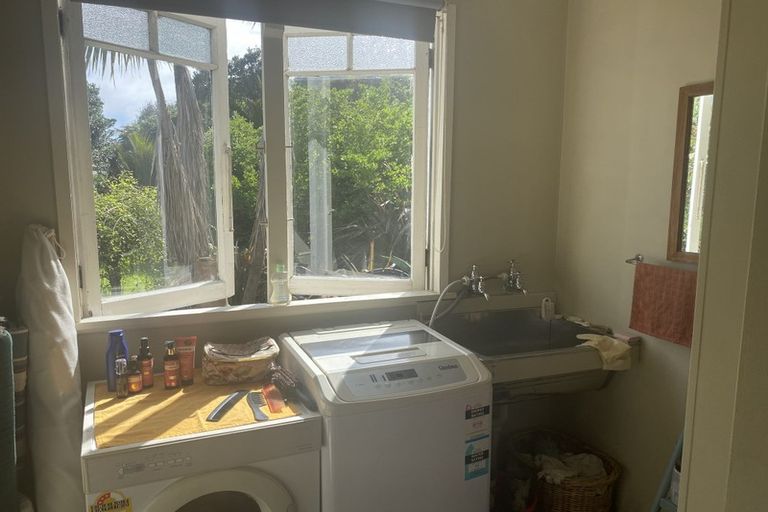 Photo of property in 5 Corbett Street, Hector, 7822