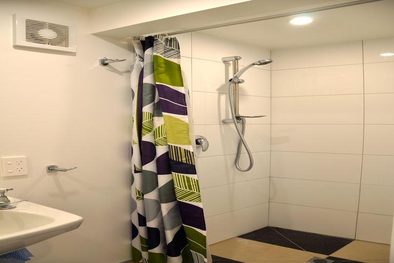 Photo of property in 15 Seaview Road, Waihi Beach, 3611