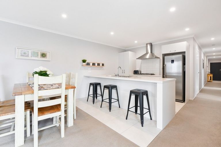 Photo of property in 28 Probert Crescent, Chartwell, Hamilton, 3210