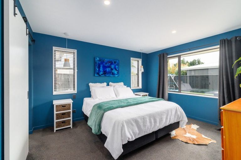 Photo of property in 17 Puaka Street, Pegasus, 7612