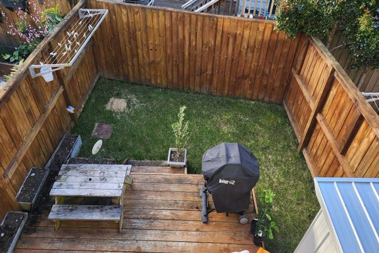 Photo of property in 83b Marlborough Avenue, Glenfield, Auckland, 0629