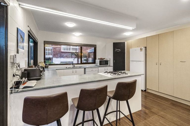 Photo of property in 53 Okura River Road, Okura, Albany, 0792