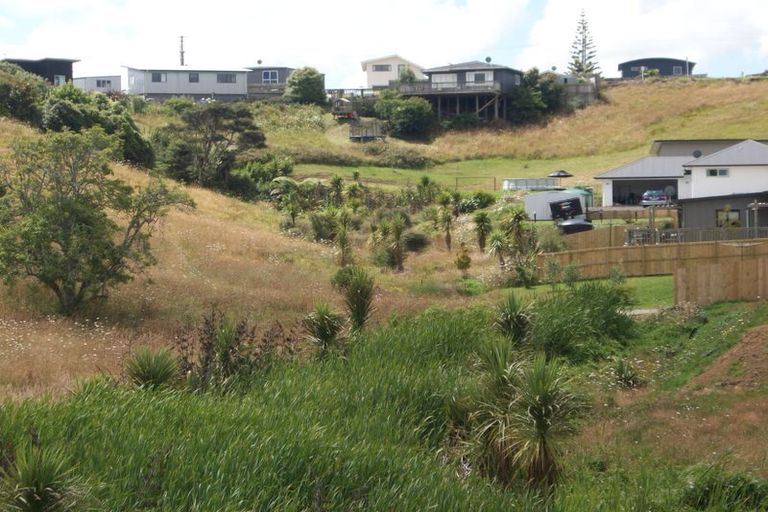 Photo of property in 6 Waikowhai Place, Raglan, 3225