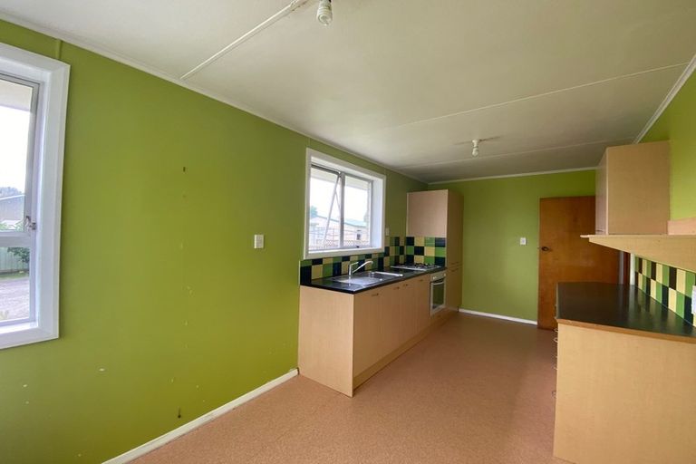 Photo of property in 49 Rutherford Street, Chedworth, Hamilton, 3210