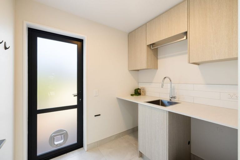 Photo of property in 8 Caldberg Close, Westmorland, Christchurch, 8025