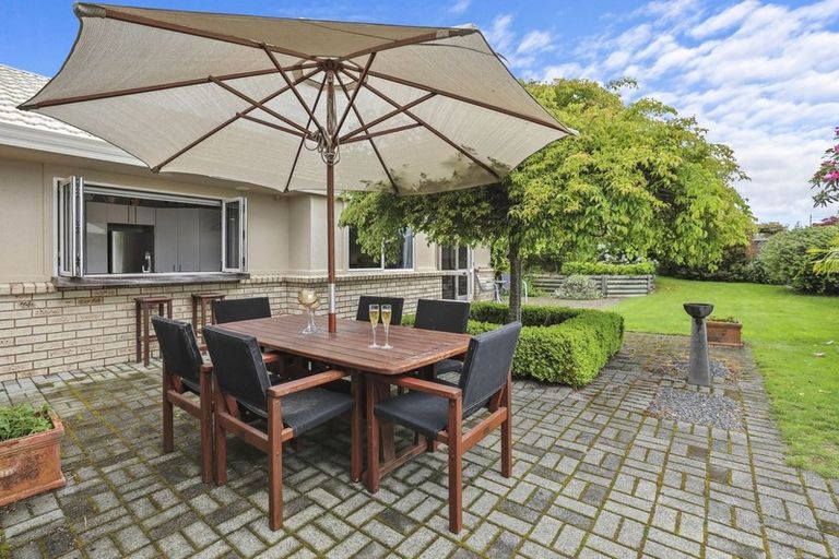 Photo of property in 31 Stanley Drive, Lynmore, Rotorua, 3010