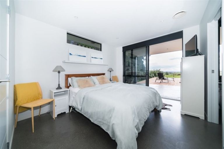 Photo of property in 69 County Heights Drive, Aokautere, Palmerston North, 4471