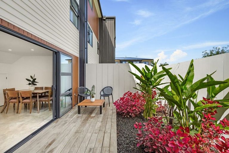 Photo of property in 26c Brennan Avenue, Te Atatu Peninsula, Auckland, 0610