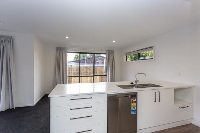 Photo of property in 37b Stackhouse Avenue, Bishopdale, Christchurch, 8053