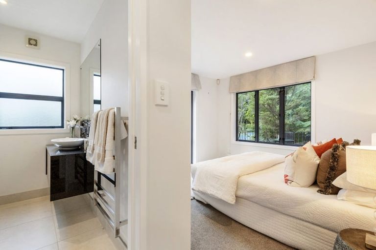 Photo of property in 6 Hobson Heights Road, Lucas Heights, Auckland, 0632