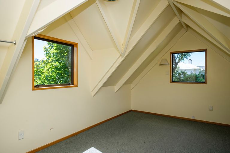 Photo of property in 80 Sutherland Street, Dunedin Central, Dunedin, 9016