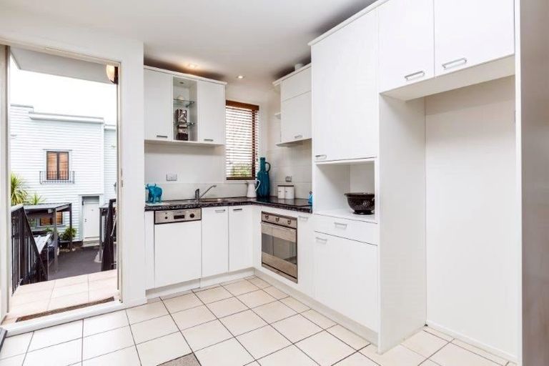 Photo of property in 24 Norrie Avenue, Raglan, 3225