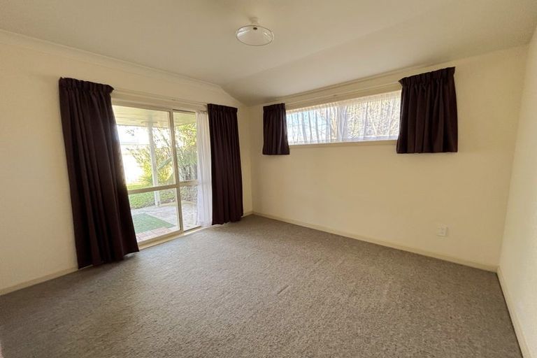 Photo of property in 24a Reeve Street, Levin, 5510