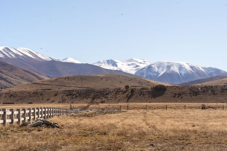 Photo of property in 140 Manuka Terrace, Ben Ohau, Twizel, 7999