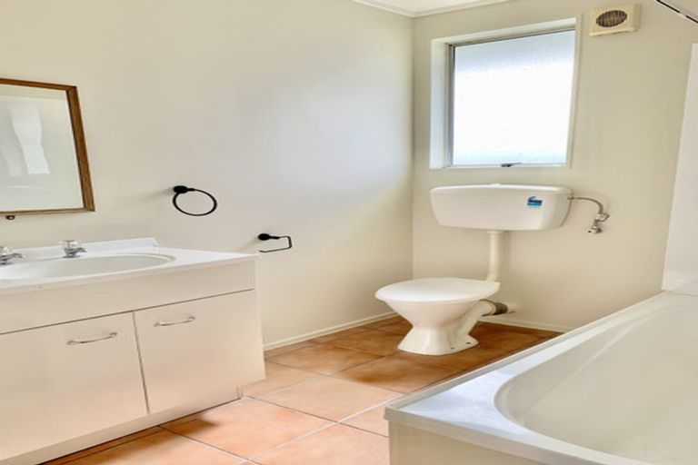 Photo of property in 9/781 Fergusson Drive, Elderslea, Upper Hutt, 5018