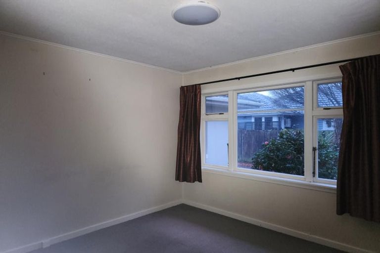 Photo of property in 45 Charlcott Street, Burnside, Christchurch, 8053