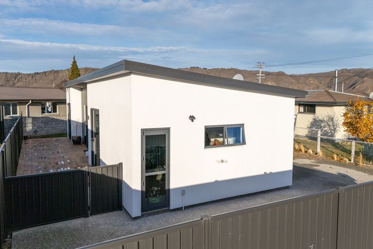 Photo of property in Terrace Butchery, 11-13 Spencer Street, Alexandra, 9320