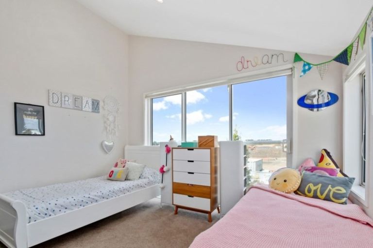 Photo of property in 142 Clark Road, Hobsonville, Auckland, 0616