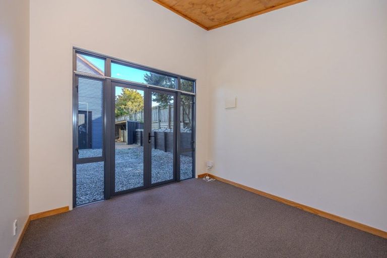 Photo of property in 137 Plantation Road, Wanaka, 9305