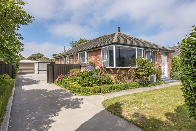 Photo of property in 22 Westcott Street, Dallington, Christchurch, 8061