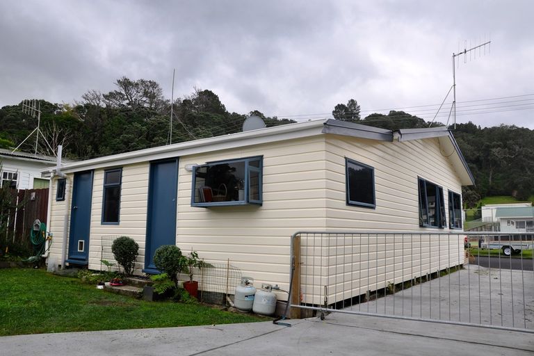 Photo of property in 15 Seaview Road, Waihi Beach, 3611