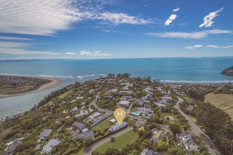 Photo of property in 158 Panorama Road, Clifton, Christchurch, 8081