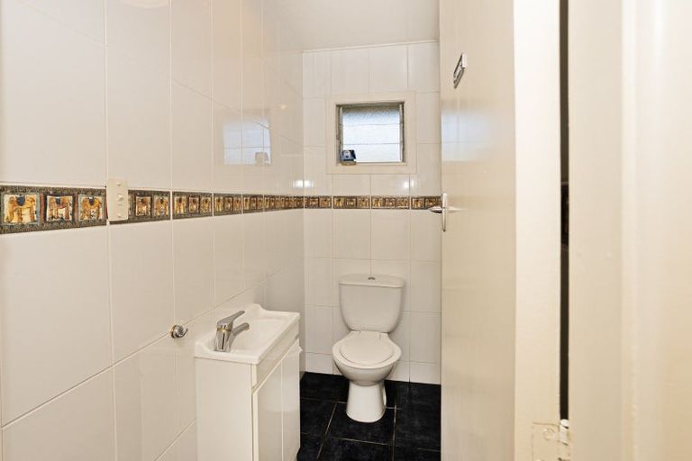 Photo of property in 90 Melbourne Street, Windsor, Invercargill, 9810