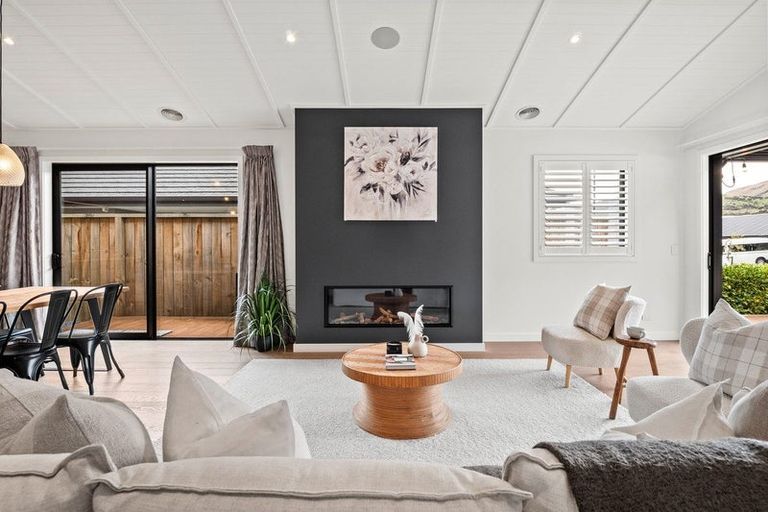 Photo of property in 93 Muster Road, Jacks Point, 9371