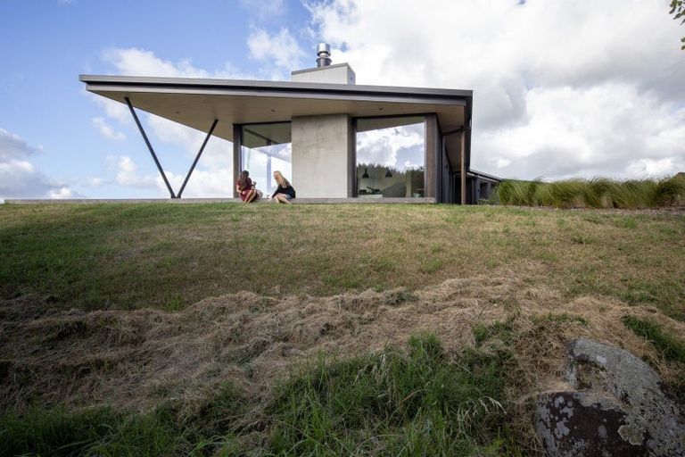 Photo of property in 215b Benseman Road, Raglan, 3296