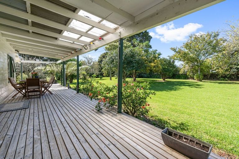 Photo of property in 238 Tauraroa Road, Maungakaramea, Whangarei, 0178