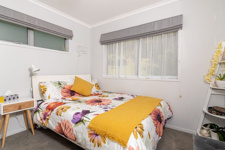 Photo of property in 93 Mcentee Road, Waitakere, Auckland, 0816