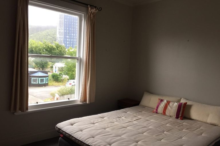 Photo of property in 1/10 Hobson Crescent, Thorndon, Wellington, 6011