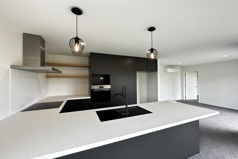 Photo of property in 4 Eileen Way, Rolleston, 7615