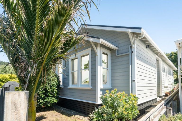 Photo of property in 166 Owen Street, Newtown, Wellington, 6021
