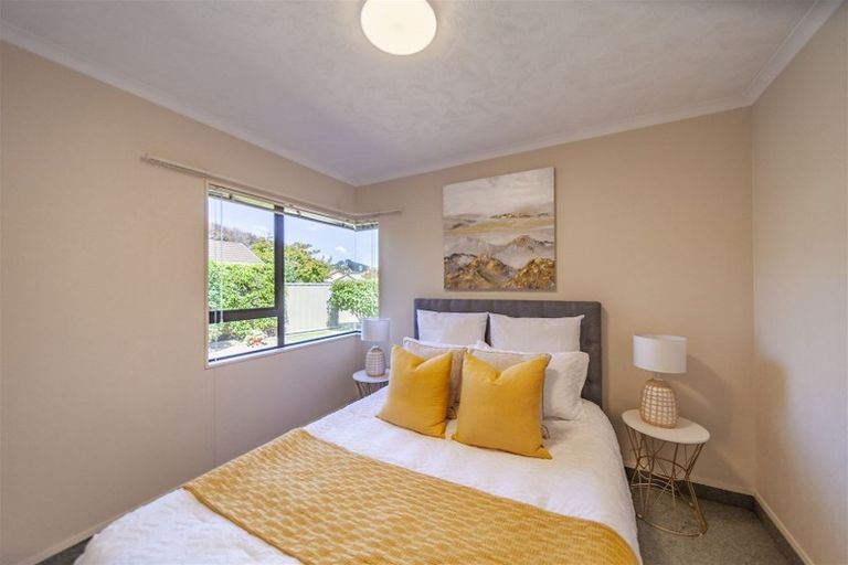 Photo of property in 3 Beaufort Place, Taradale, Napier, 4112