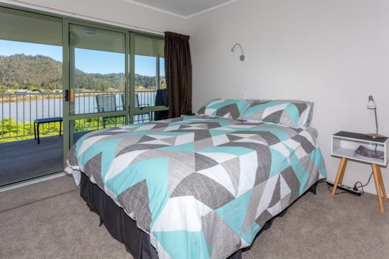 Photo of property in 30 Pepe Road, Tairua, 3508