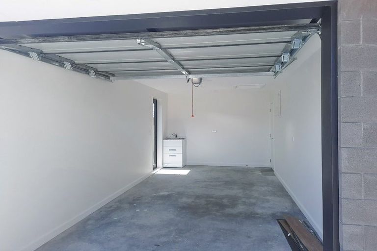 Photo of property in 4 Te Kanawa Lane, Rolleston, 7615