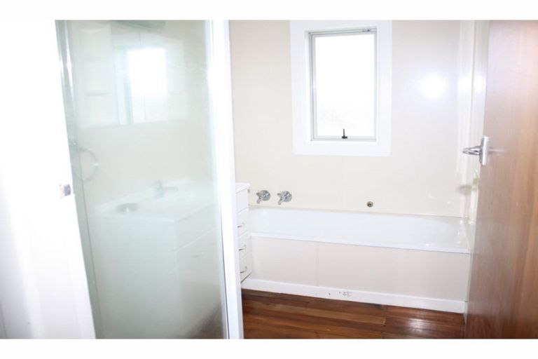 Photo of property in 33 Sherwood Road, Onerahi, Whangarei, 0110