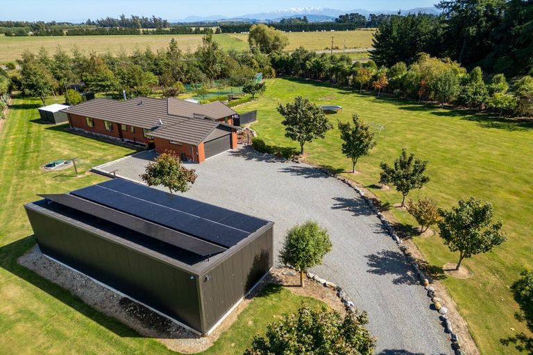 Photo of property in 33 Mchugh Crescent, Darfield, 7510