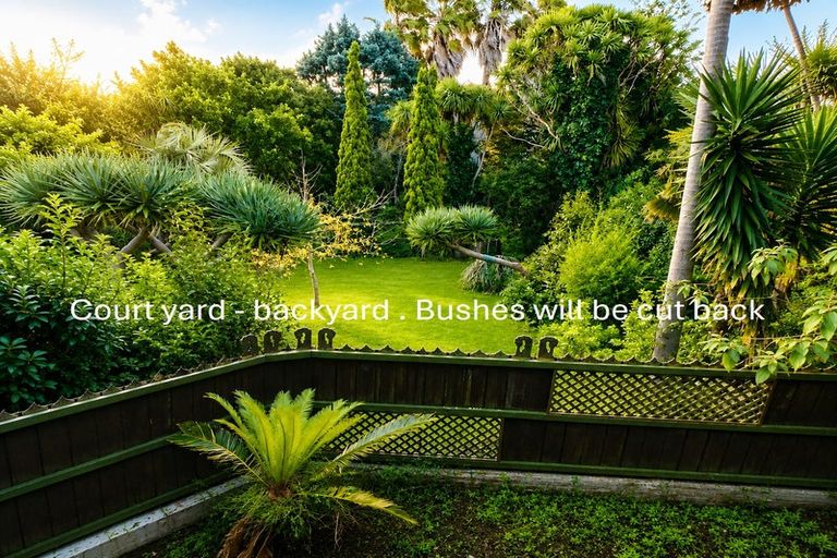 Photo of property in 1 Bluewater Place, Wattle Downs, Auckland, 2103
