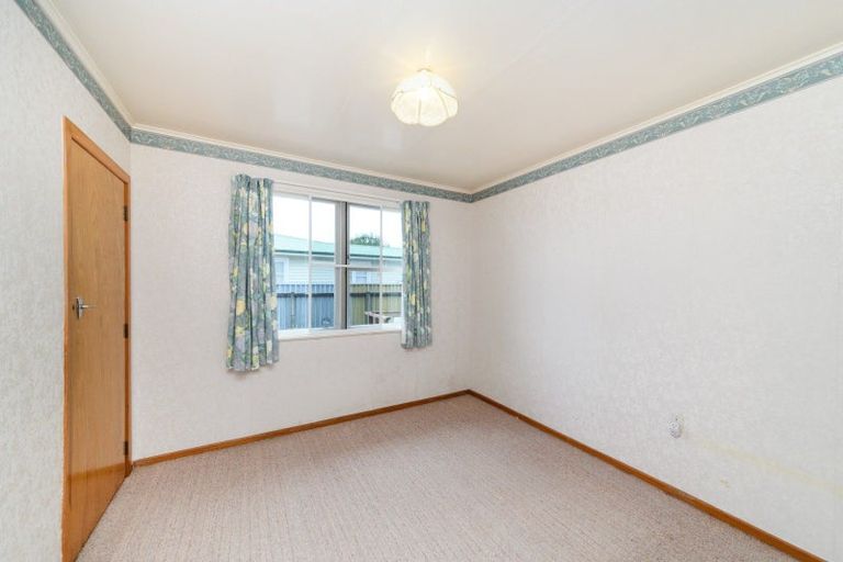 Photo of property in 184 Tremaine Avenue, Westbrook, Palmerston North, 4412