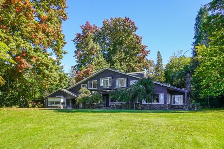 Photo of property in 303 Spencer Road, Lake Tarawera, Rotorua, 3076