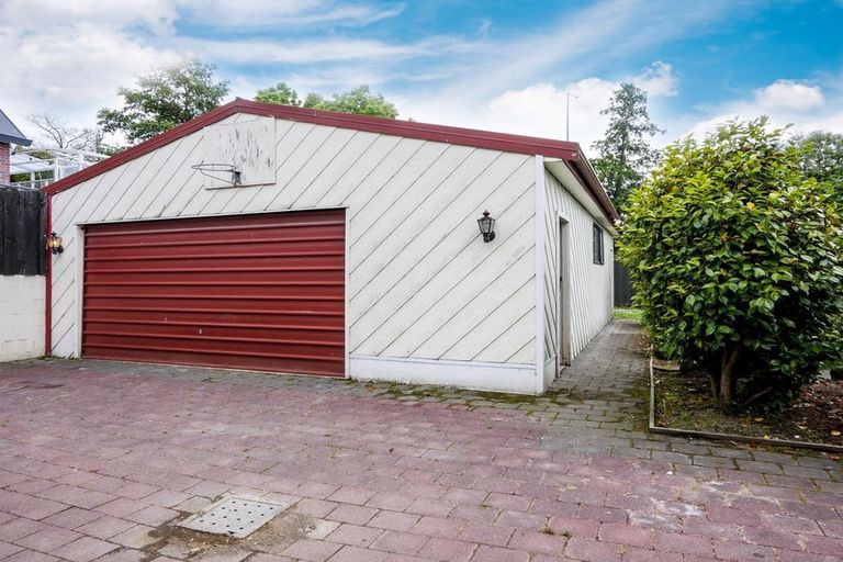 Photo of property in 79 Kinmont Crescent, Kinmont Park, Mosgiel, 9024