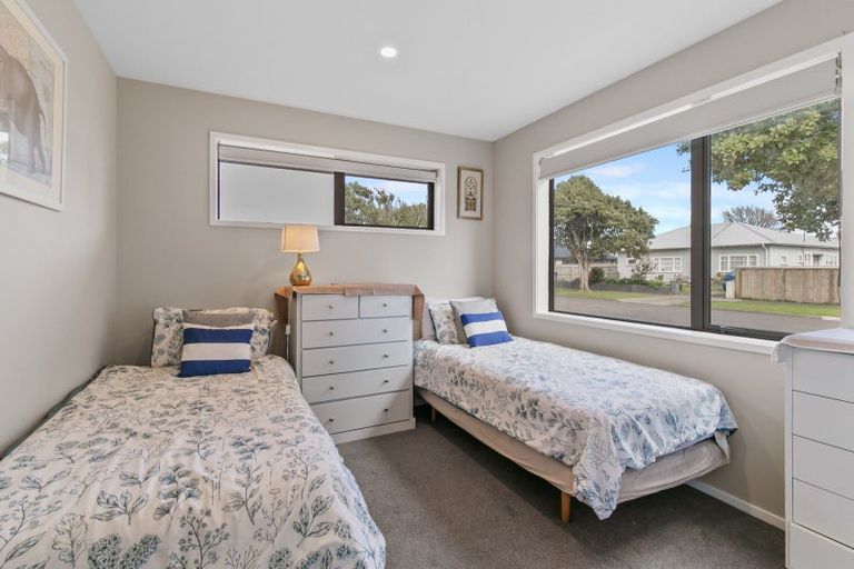 Photo of property in 30 Duke Street, Levin, 5510