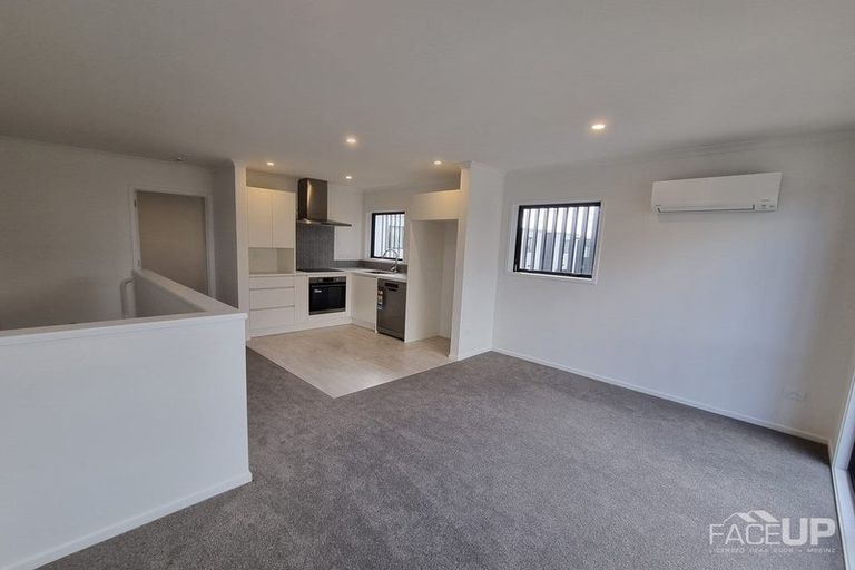 Photo of property in 7 David Carnegie Road, Hobsonville, Auckland, 0616