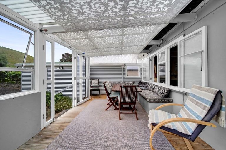 Photo of property in 4a Oha Street, Mokau, 4376