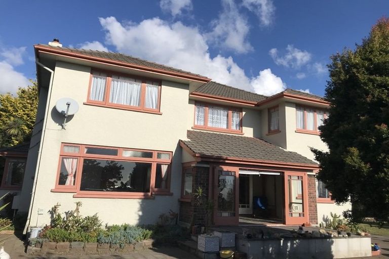 Photo of property in 49 Cameron Street, New Plymouth, 4310