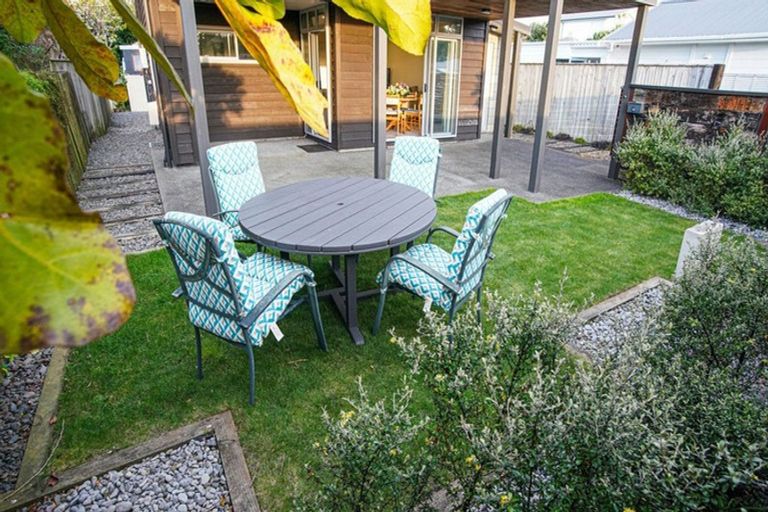 Photo of property in 20b Wharemauku Road, Raumati Beach, Paraparaumu, 5032